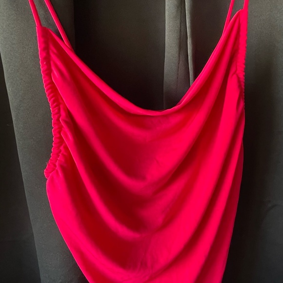 🎄Buy2Get1Free🎄Red asymmetrical top - Picture 2 of 5